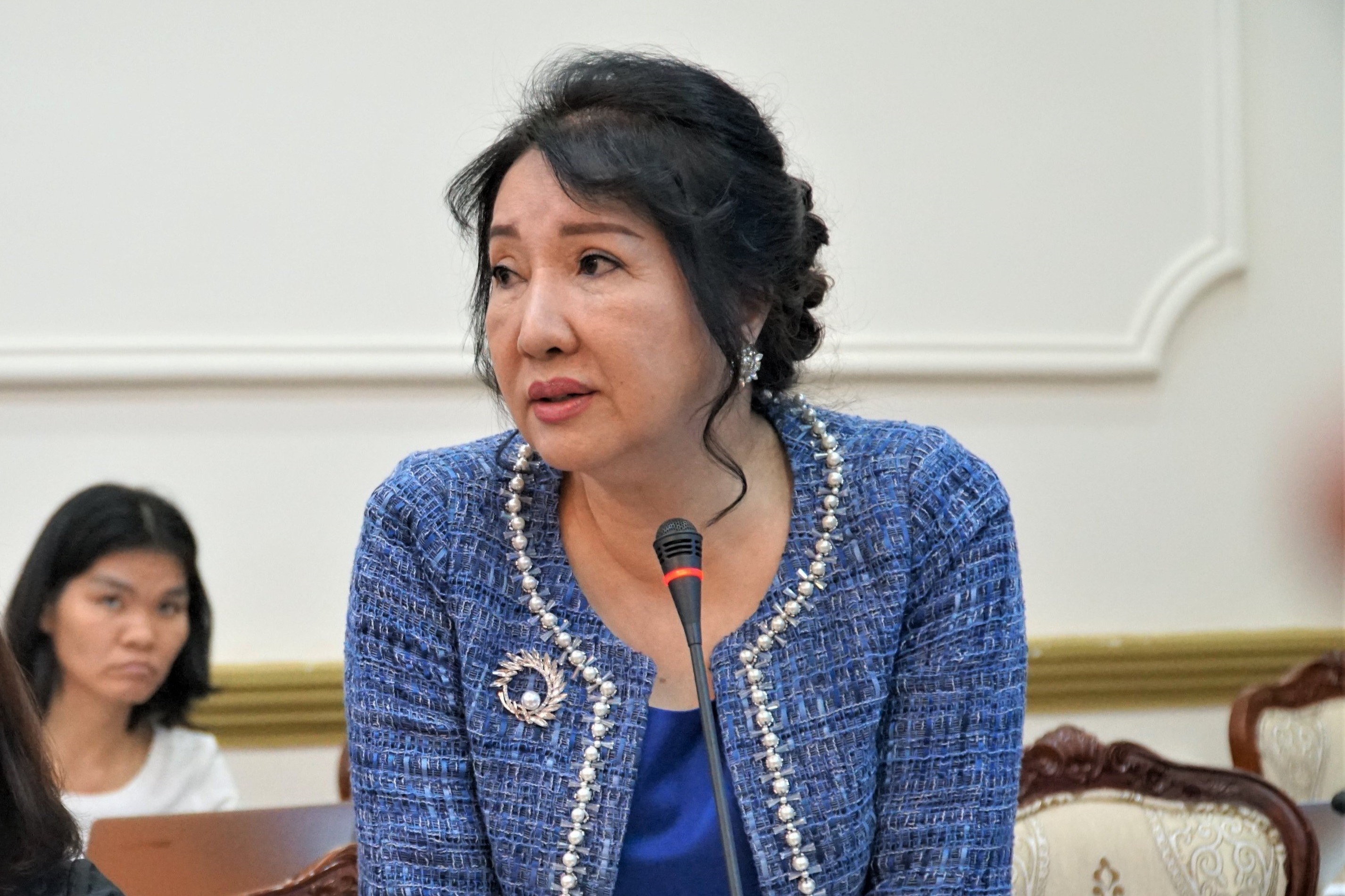 Bà Nguyễn Thị Như Loan, CEO Quốc Cường Gia Lai là ai? - Ưu điểm khi sử dụng cửa thép Nam Phát Mavi cho chung cư của bạn