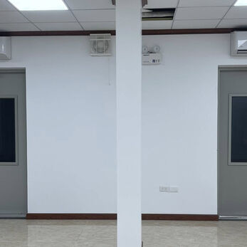 Tại sao nên sử dụng cửa thép chống cháy cho nhà xưởng, chung cư và bệnh viện?