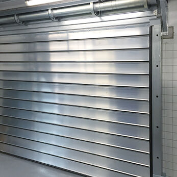 Vì sao nên chọn cửa cuốn chống cháy của Nam Phát Mavi?